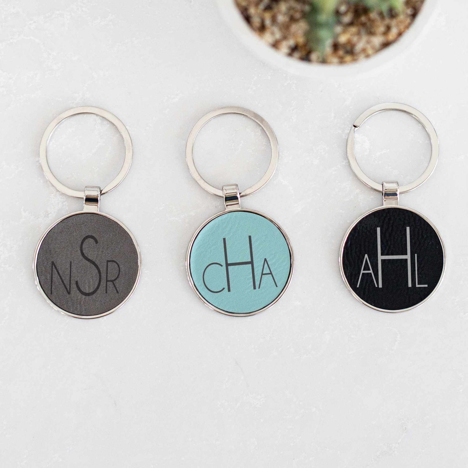 Monogrammed Round Keychain - Vegan Leather