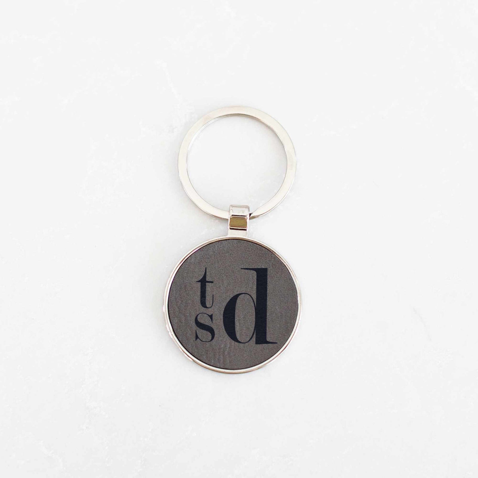 Monogrammed Round Keychain - Vegan Leather