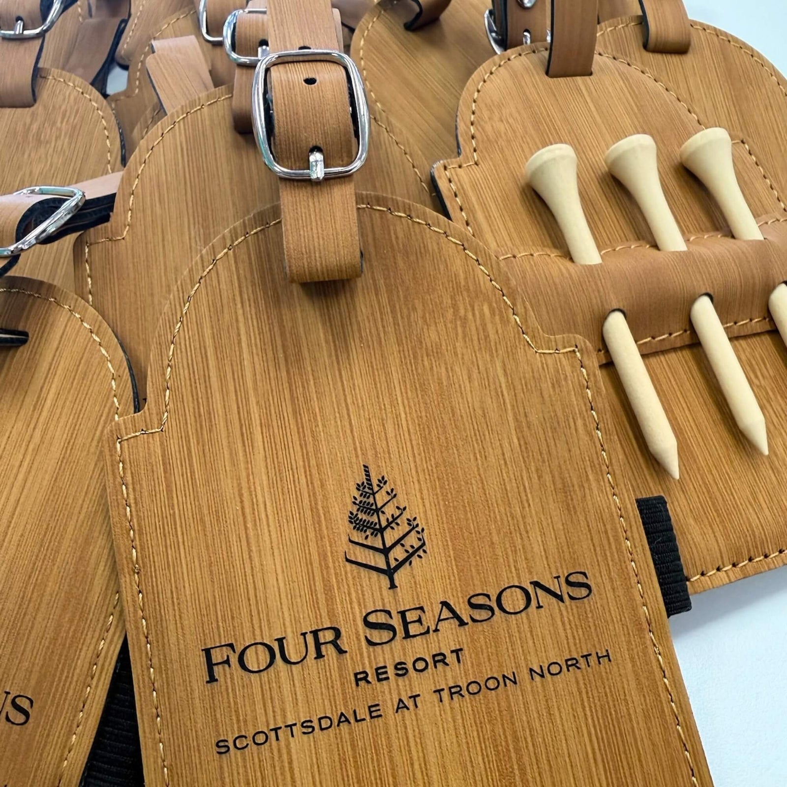 Business Logo Golf Bag Tag with Tees