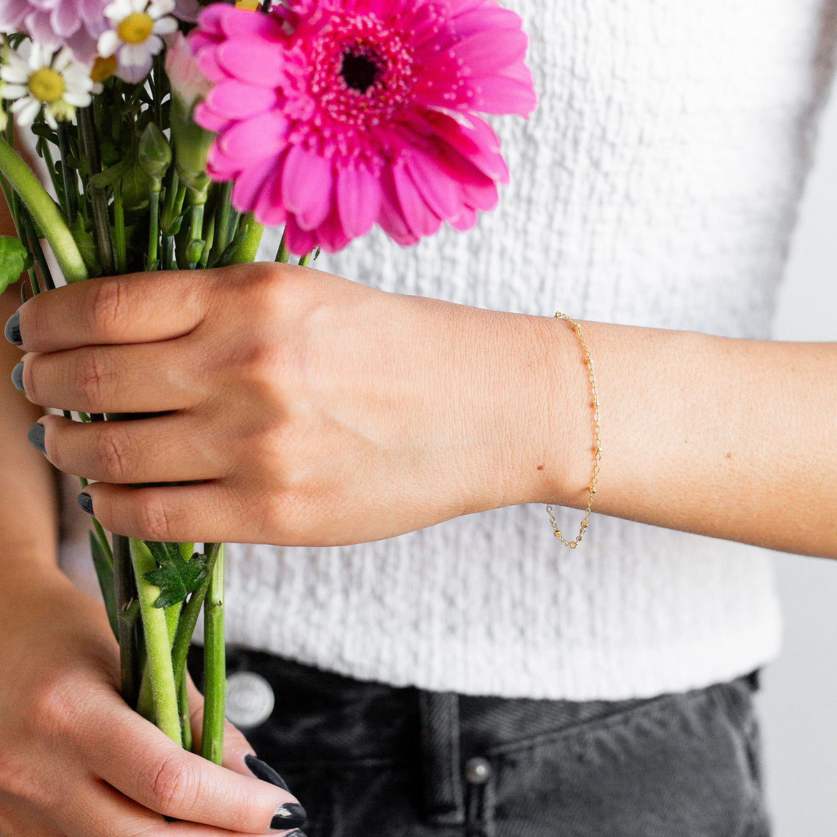 Permanent Bracelet Birthday Party in The Lab