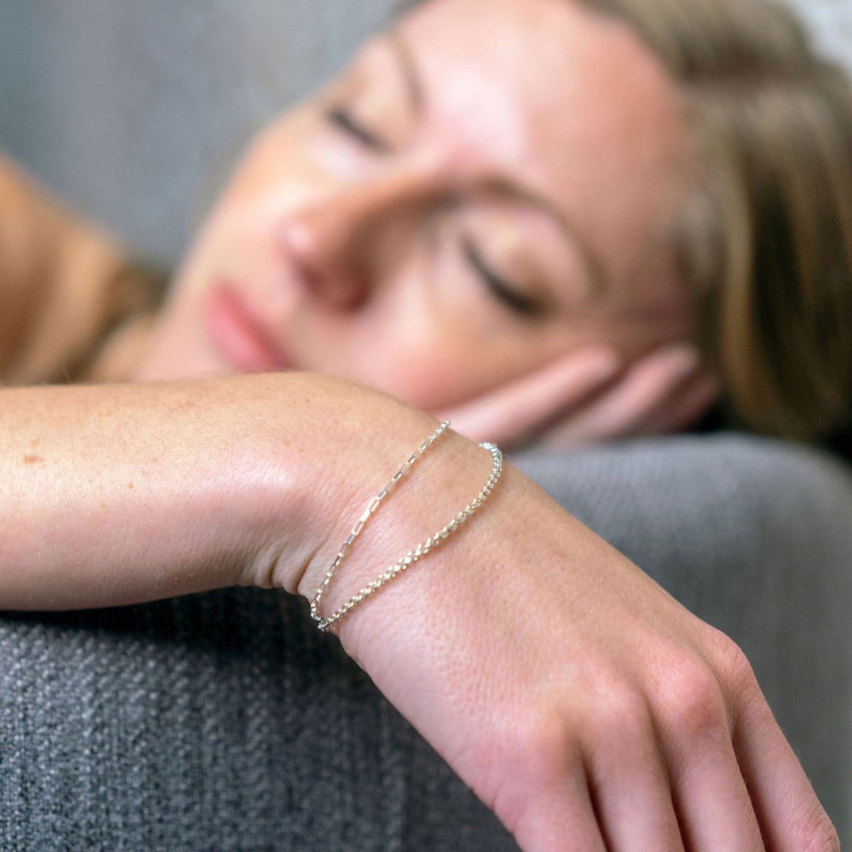 Permanent Bracelet Birthday Party in The Lab