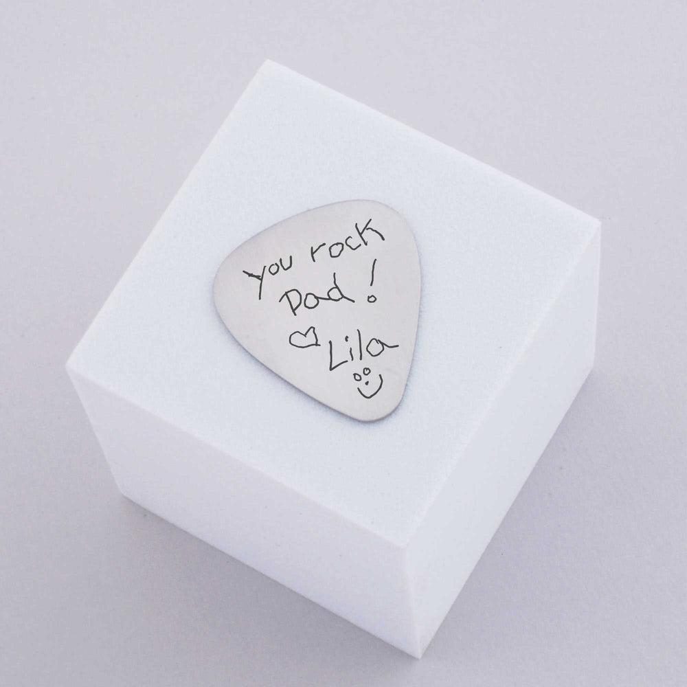 Customized Guitar Picks - Guitar Pick Engraved with Your Handwriting ...
