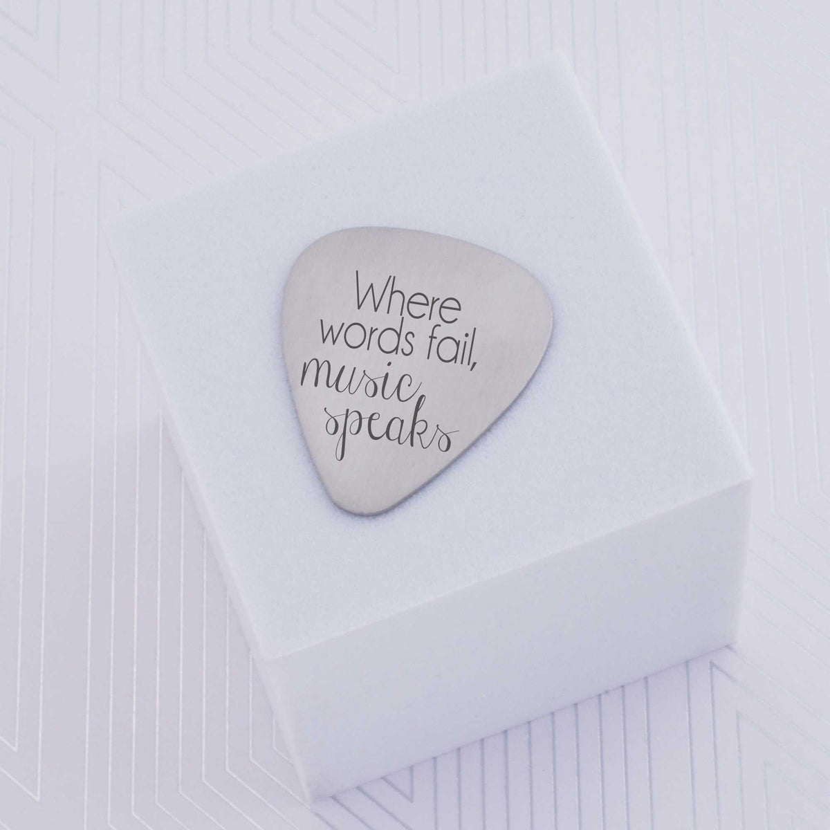 Where Words Fail Music Speaks Guitar Pick – Guitar Pick – Love, Georgie